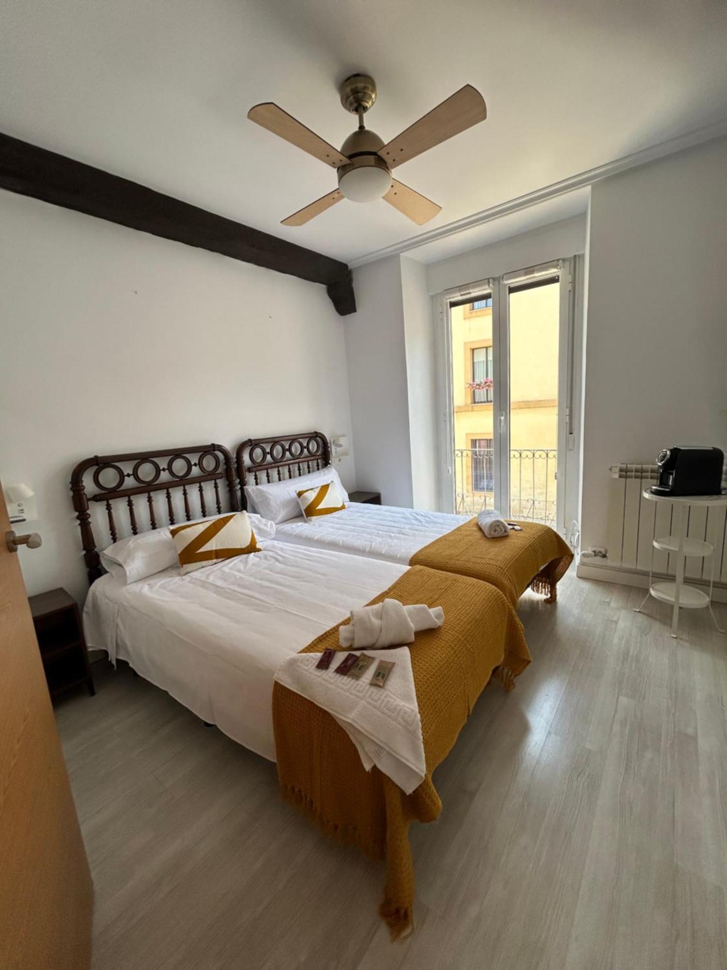 Pension Plaza Del Grano León Dış mekan fotoğraf