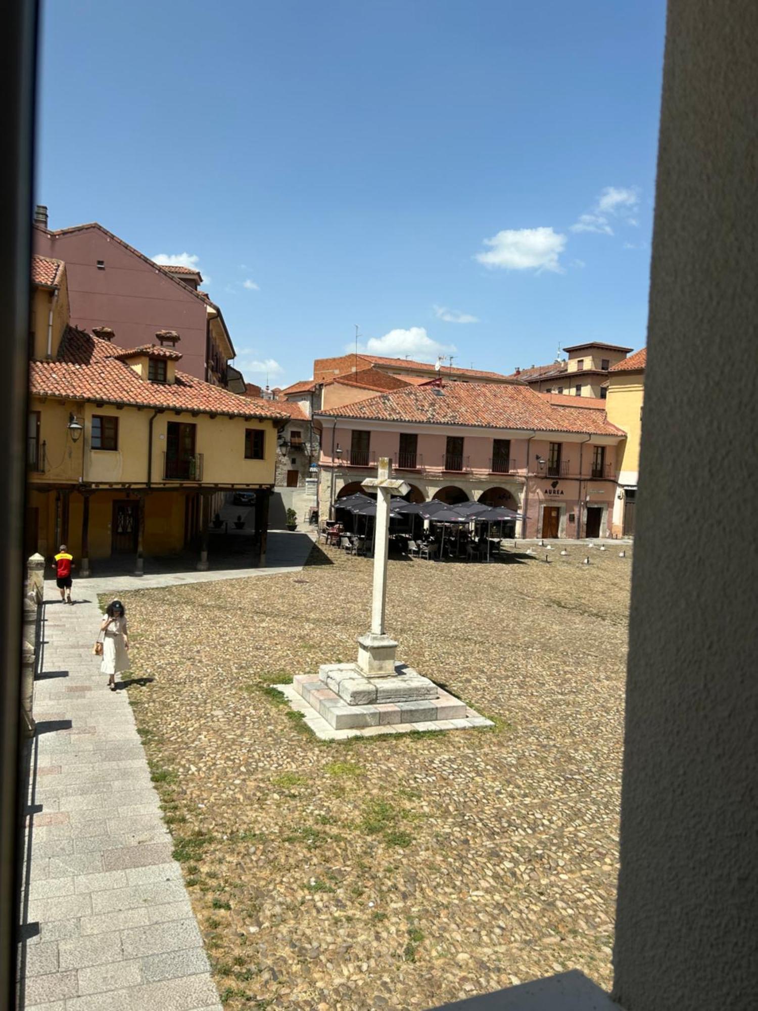 Pension Plaza Del Grano León Dış mekan fotoğraf